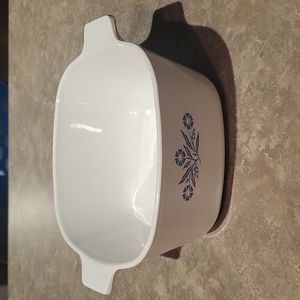 Corningware 1 and 3/4 quart baking dish